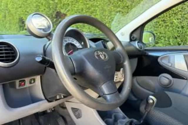 Toyota Aygo (2011) thumbnail 6