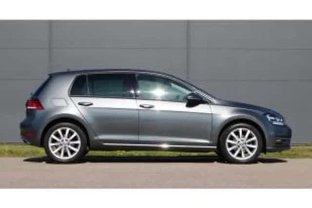 Volkswagen Golf (2019) thumbnail 4