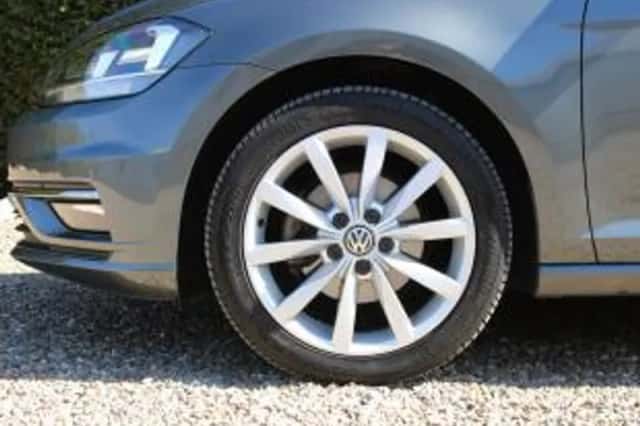 Volkswagen Golf (2019) thumbnail 5