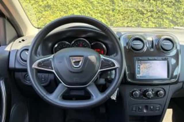 Dacia Logan (2018) thumbnail 6