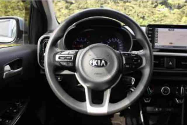 Kia Picanto (2018) thumbnail 6