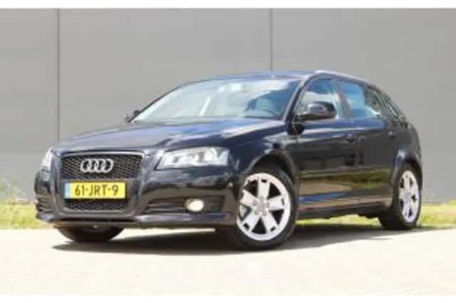 Audi A3 (2009) thumbnail 2