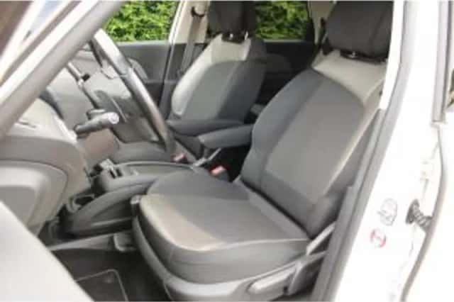 Citroën C4 Picasso (2016) thumbnail 6