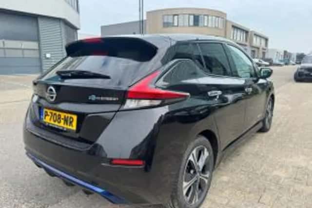 Nissan Leaf (2018) thumbnail 3