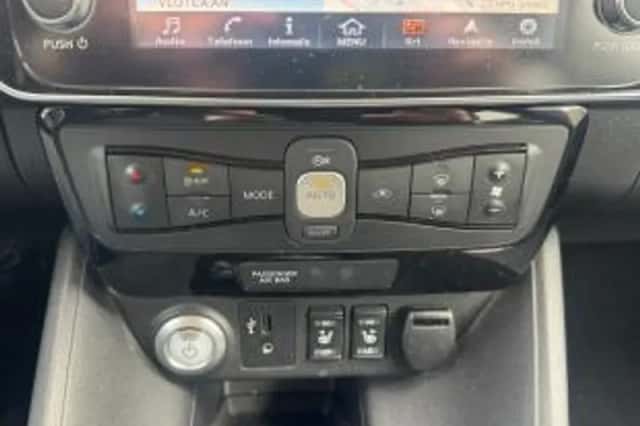 Nissan Leaf (2018) thumbnail 5