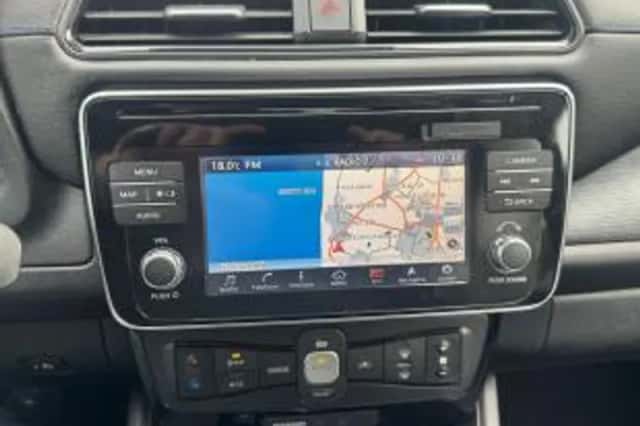Nissan Leaf (2018) thumbnail 6