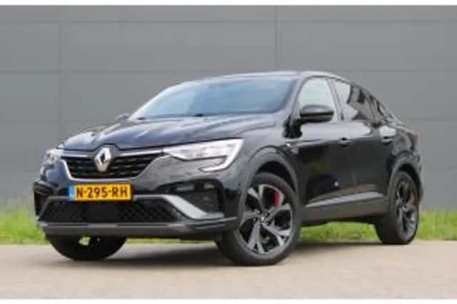 Renault Arkana (2021) thumbnail 2