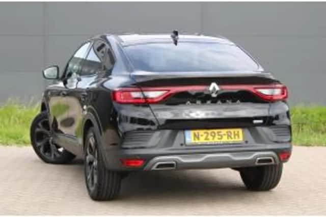Renault Arkana (2021) thumbnail 3