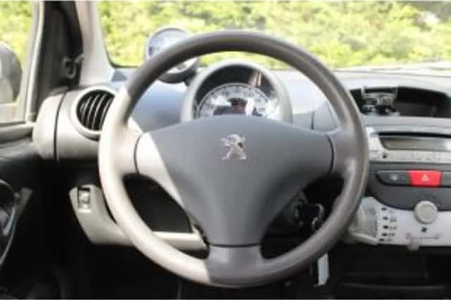 Peugeot 107 (2013) thumbnail 6