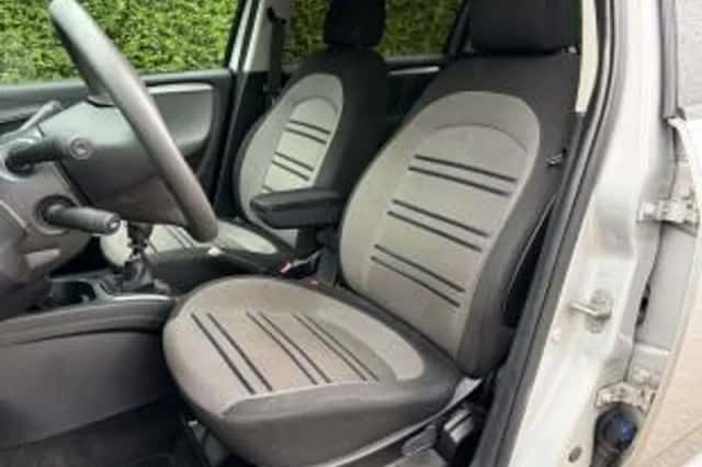 Fiat Punto (2010) thumbnail 6