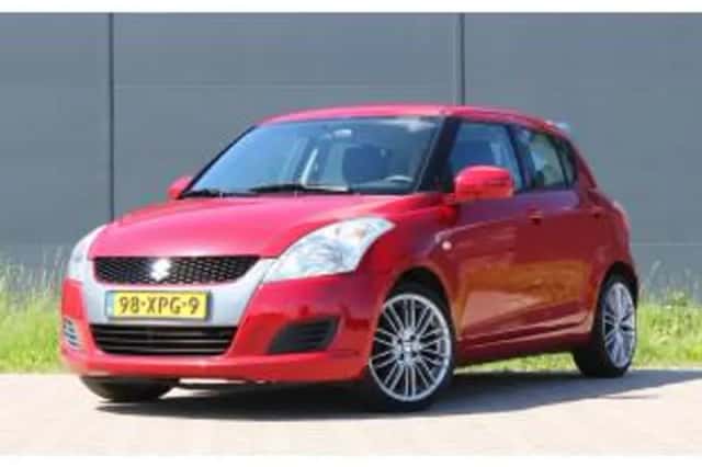 Suzuki Swift (2012) thumbnail 2