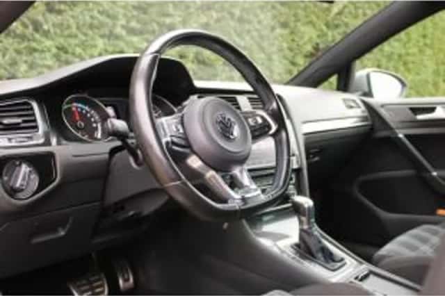 Volkswagen Golf (2015) thumbnail 5