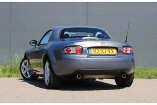 Mazda MX-5 (2007) thumbnail 3