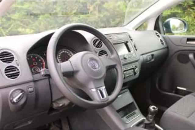 Volkswagen Golf (2012) thumbnail 5