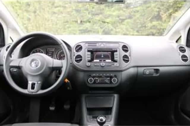 Volkswagen Golf (2012) thumbnail 6