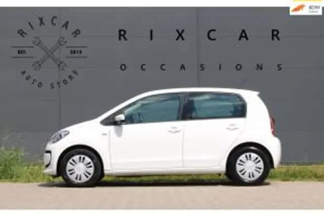 Volkswagen Up! (2015) thumbnail 1