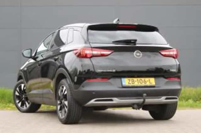 Opel Grandland X (2019) thumbnail 3