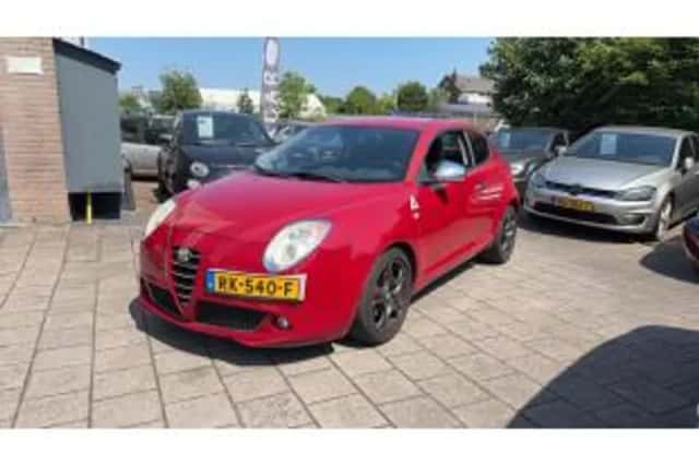 Alfa Romeo Mito (2011) thumbnail 3
