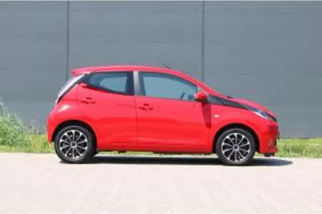 Toyota Aygo (2014) thumbnail 4