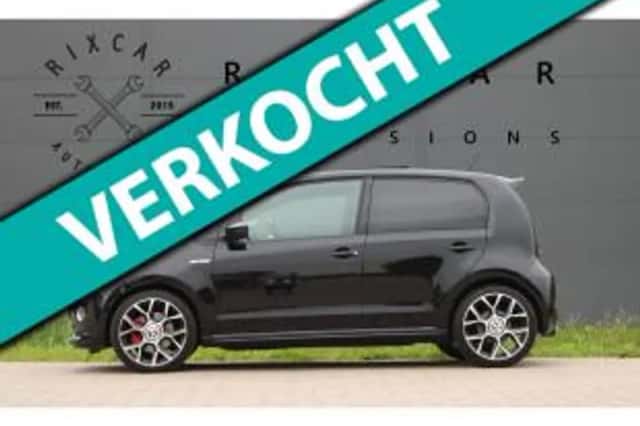 Volkswagen Up! (2018) thumbnail 1