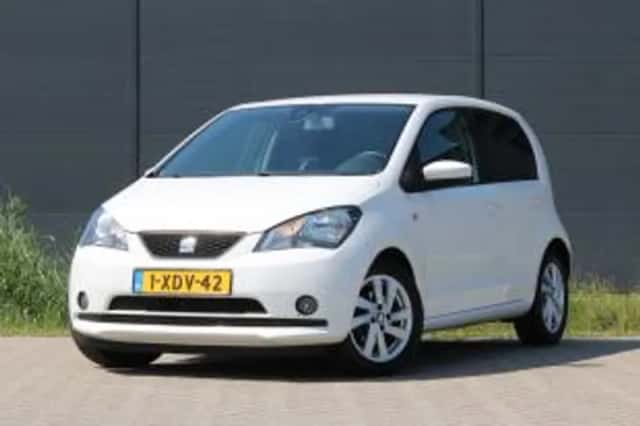 SEAT Mii (2014) thumbnail 2