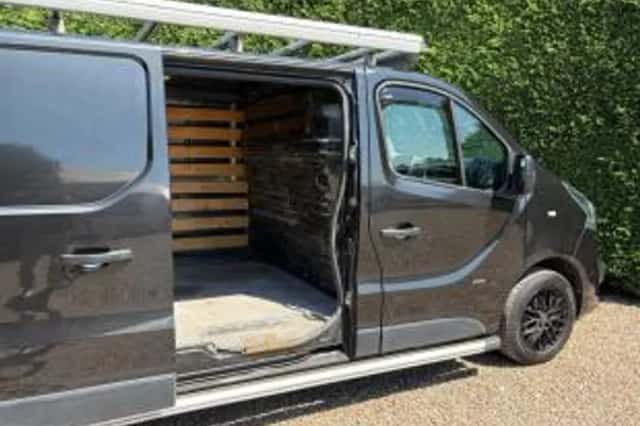 Opel Vivaro (2015) thumbnail 5