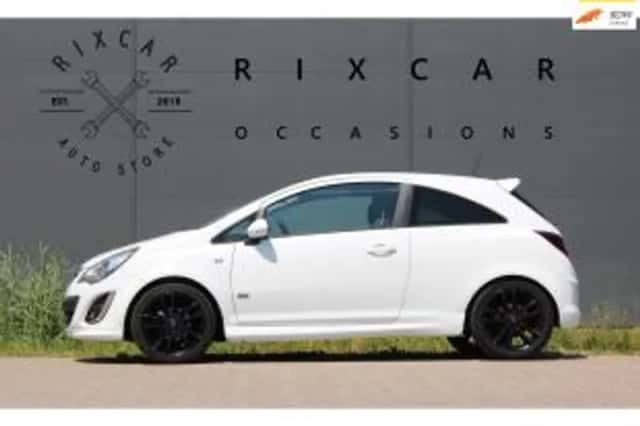 Opel Corsa (2011) thumbnail 1