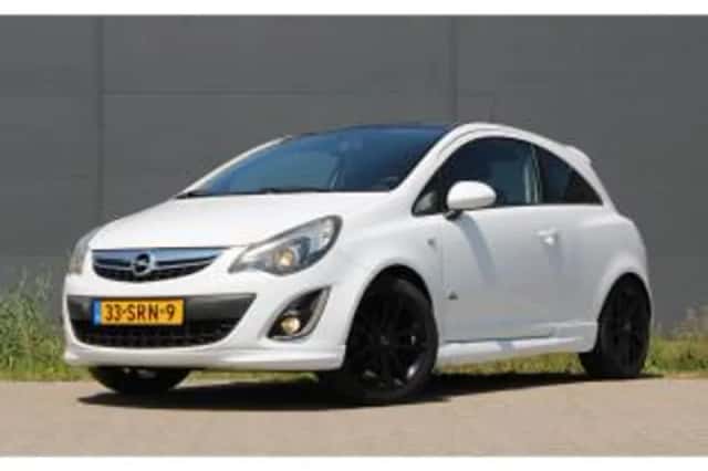 Opel Corsa (2011) thumbnail 2