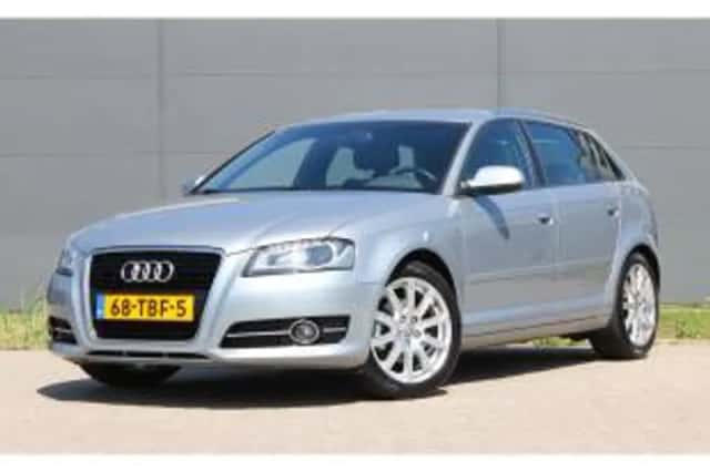 Audi A3 (2012) thumbnail 2