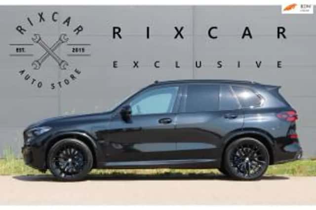 BMW X5 (2022) thumbnail 1