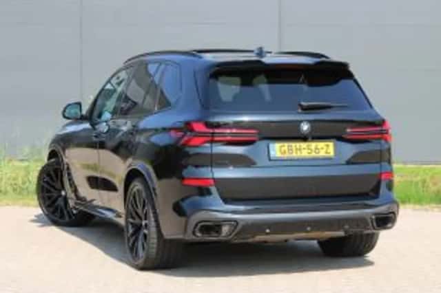 BMW X5 (2022) thumbnail 3