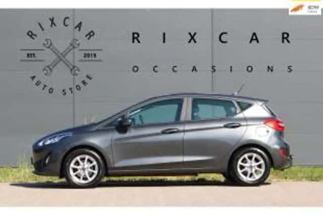 Ford Fiesta (2021) thumbnail 1