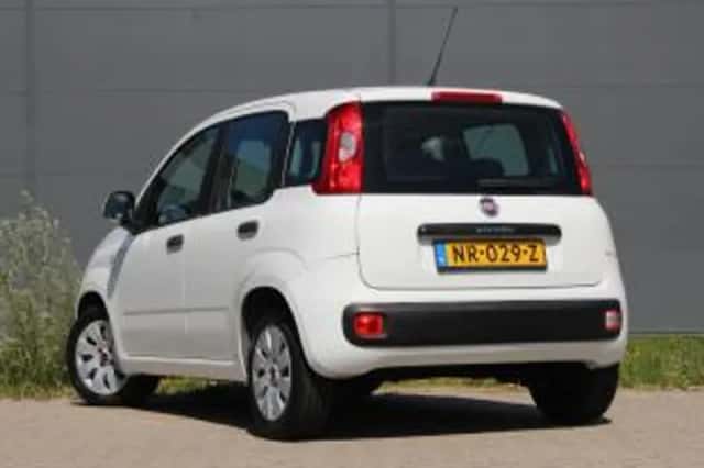 Fiat Panda (2017) thumbnail 3