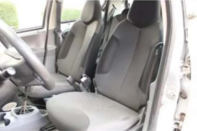 Toyota Aygo (2009) thumbnail 5