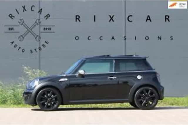 MINI Cooper S (2013) thumbnail 1