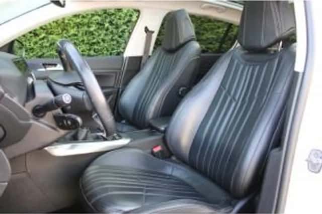 Peugeot 308 (2013) thumbnail 6