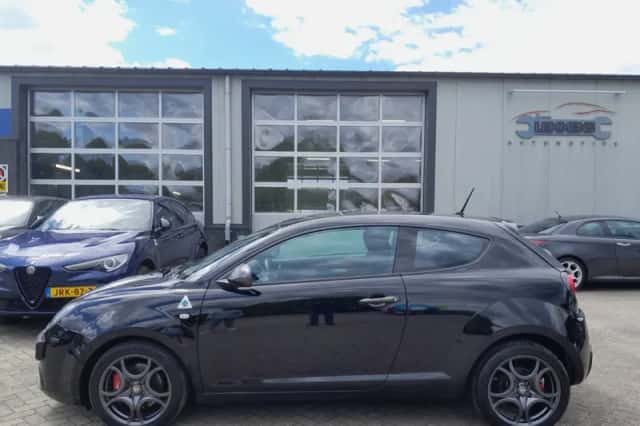 Alfa Romeo Mito (2014) thumbnail 4