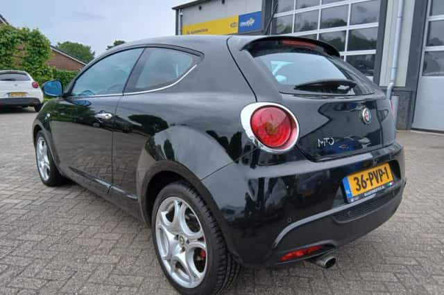 Alfa Romeo Mito (2011) thumbnail 5