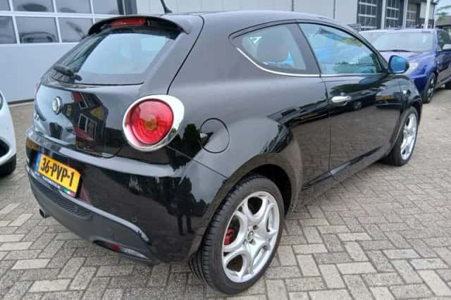 Alfa Romeo Mito (2011) thumbnail 6