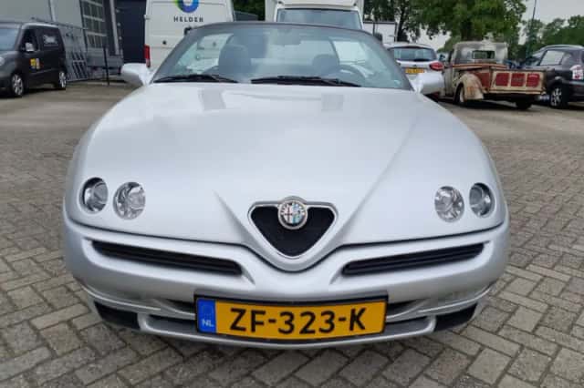 Alfa Romeo Spider (1999) thumbnail 3