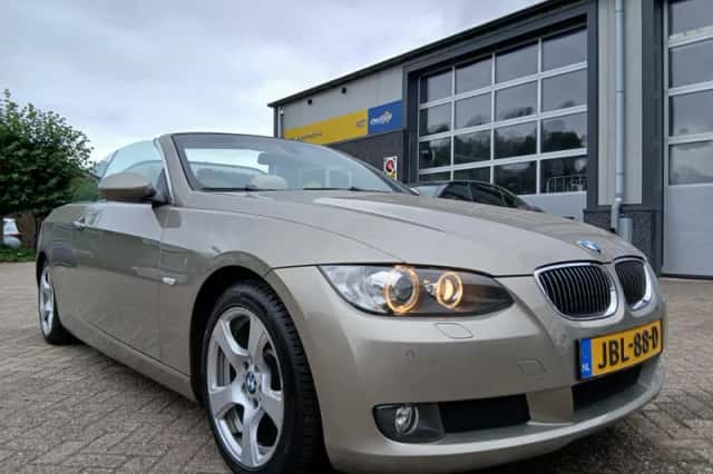 BMW 3-Serie (2008) thumbnail 2