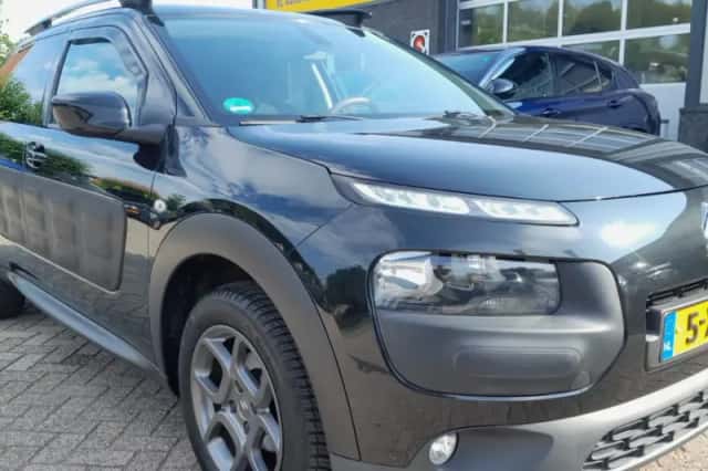 Citroën C4 Cactus (2014) thumbnail 1