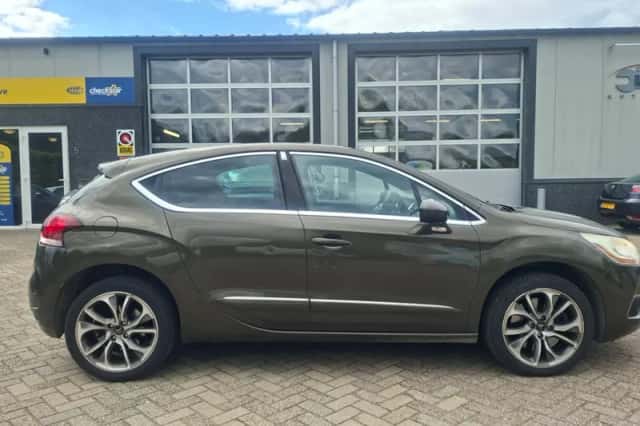 Citroën DS4 (2012) thumbnail 5