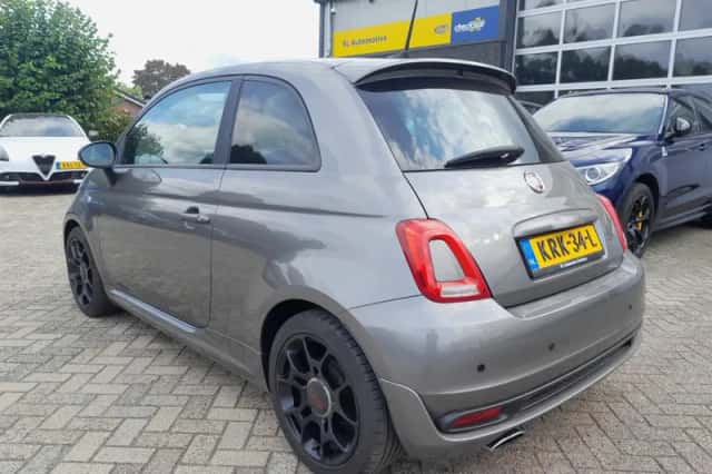 Fiat 500 (2018) thumbnail 4