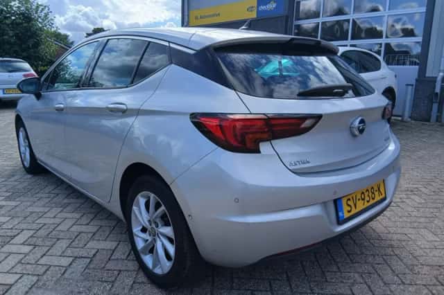 Opel Astra (2018) thumbnail 5