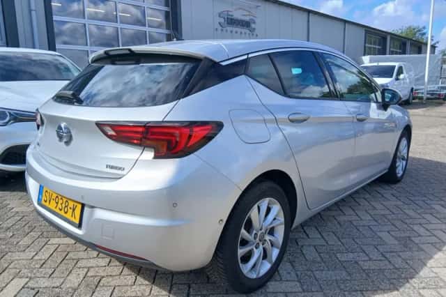 Opel Astra (2018) thumbnail 6