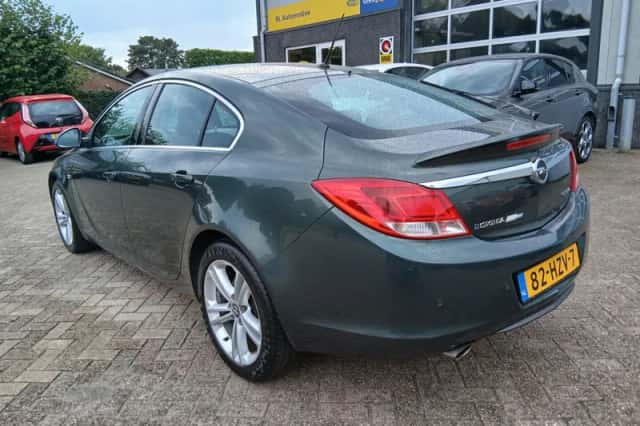 Opel Insignia (2009) thumbnail 6