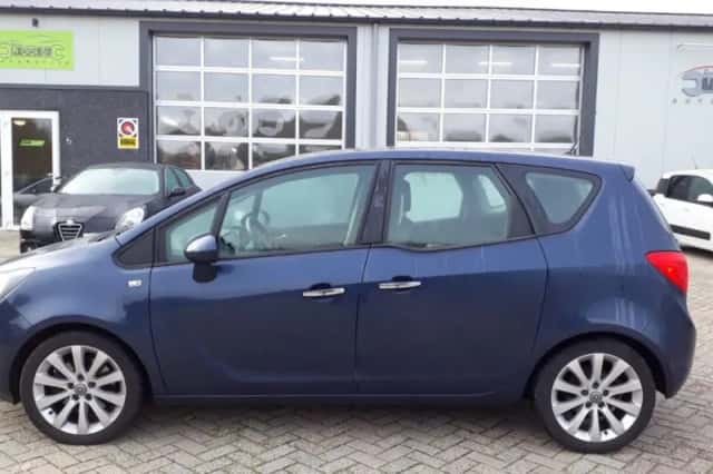 Opel Meriva (2011) thumbnail 5