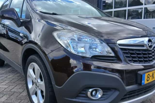 Opel Mokka (2013) thumbnail 1