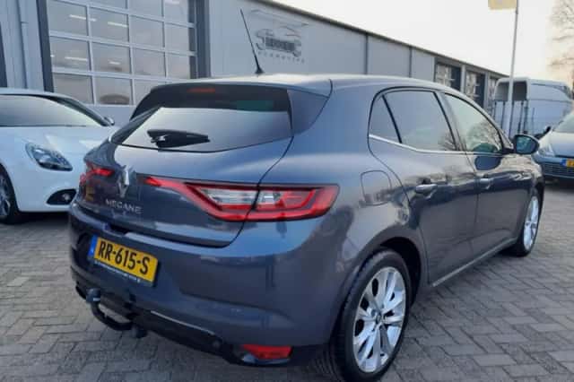 Renault Mégane (2017) thumbnail 6